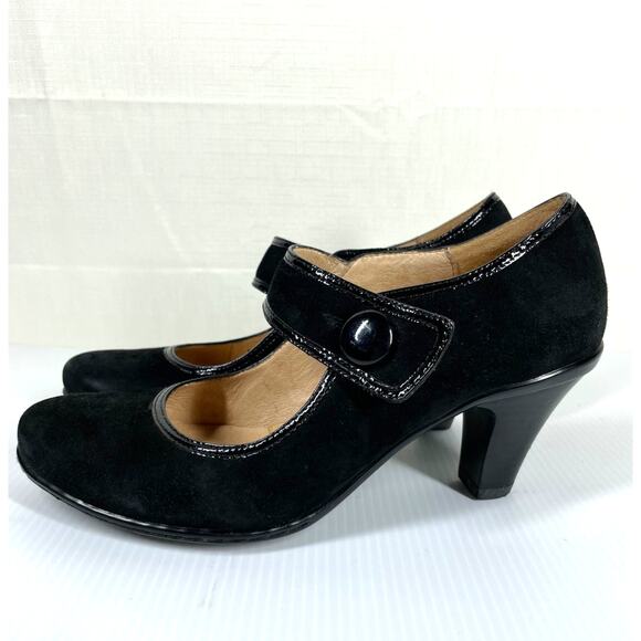 SOFFT Black Velvet Mary Jane Heels Sz 6.5 Dark Academia Whimsigoth Dark Academia - Picture 6 of 13